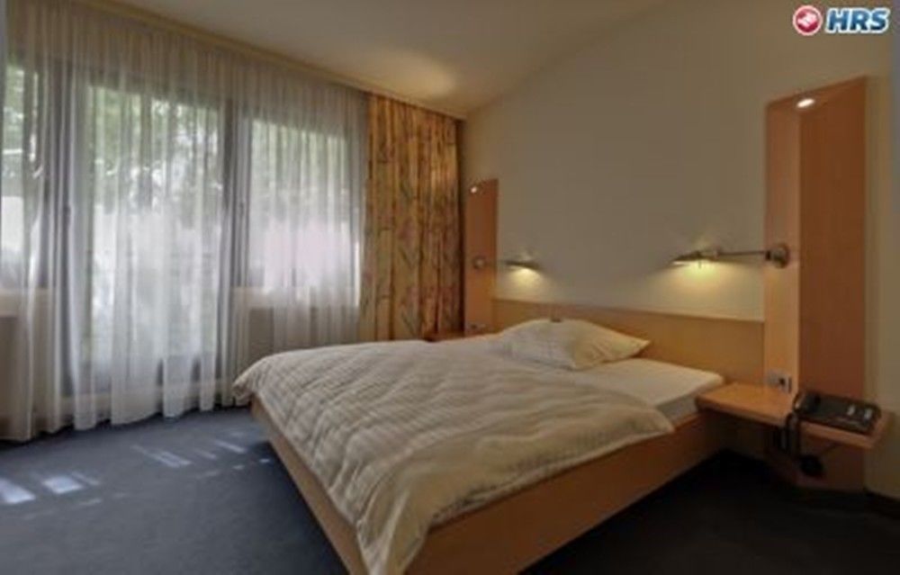 Doblergreen Hotel Stuttgart-Gerlingen Ngoại thất bức ảnh