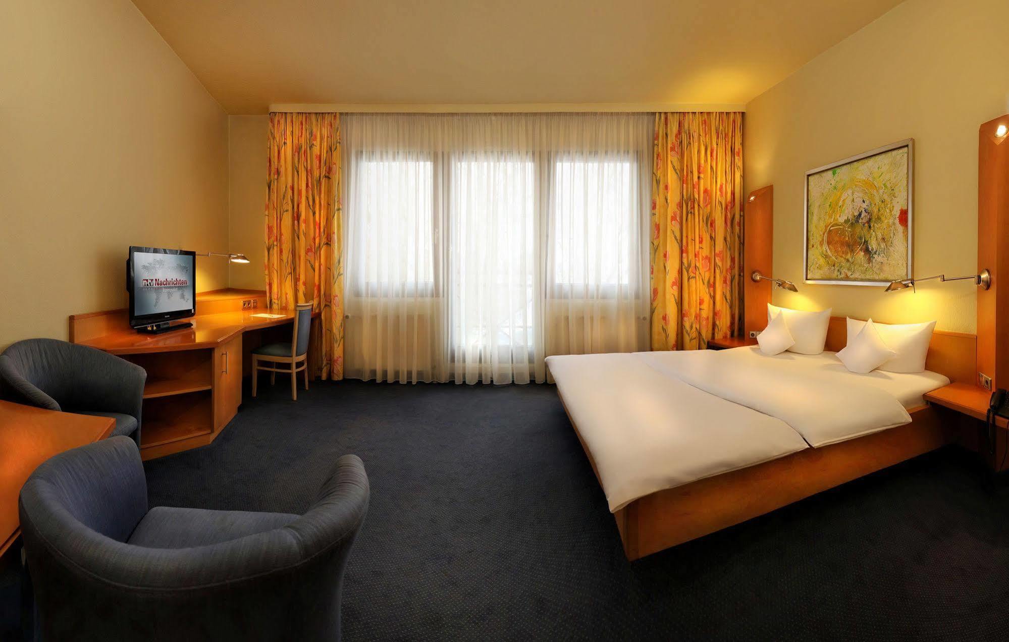 Doblergreen Hotel Stuttgart-Gerlingen Ngoại thất bức ảnh